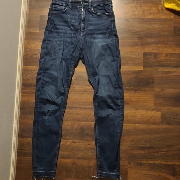 Stretchy medium wash High-waisted zara jeans - Picture 2 of 7